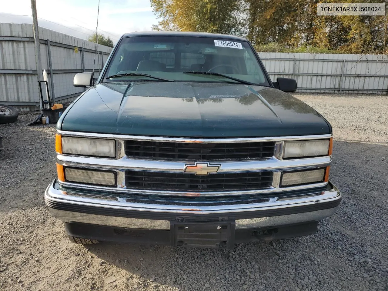 1999 Chevrolet Suburban K1500 VIN: 1GNFK16R5XJ508024 Lot: 71605024