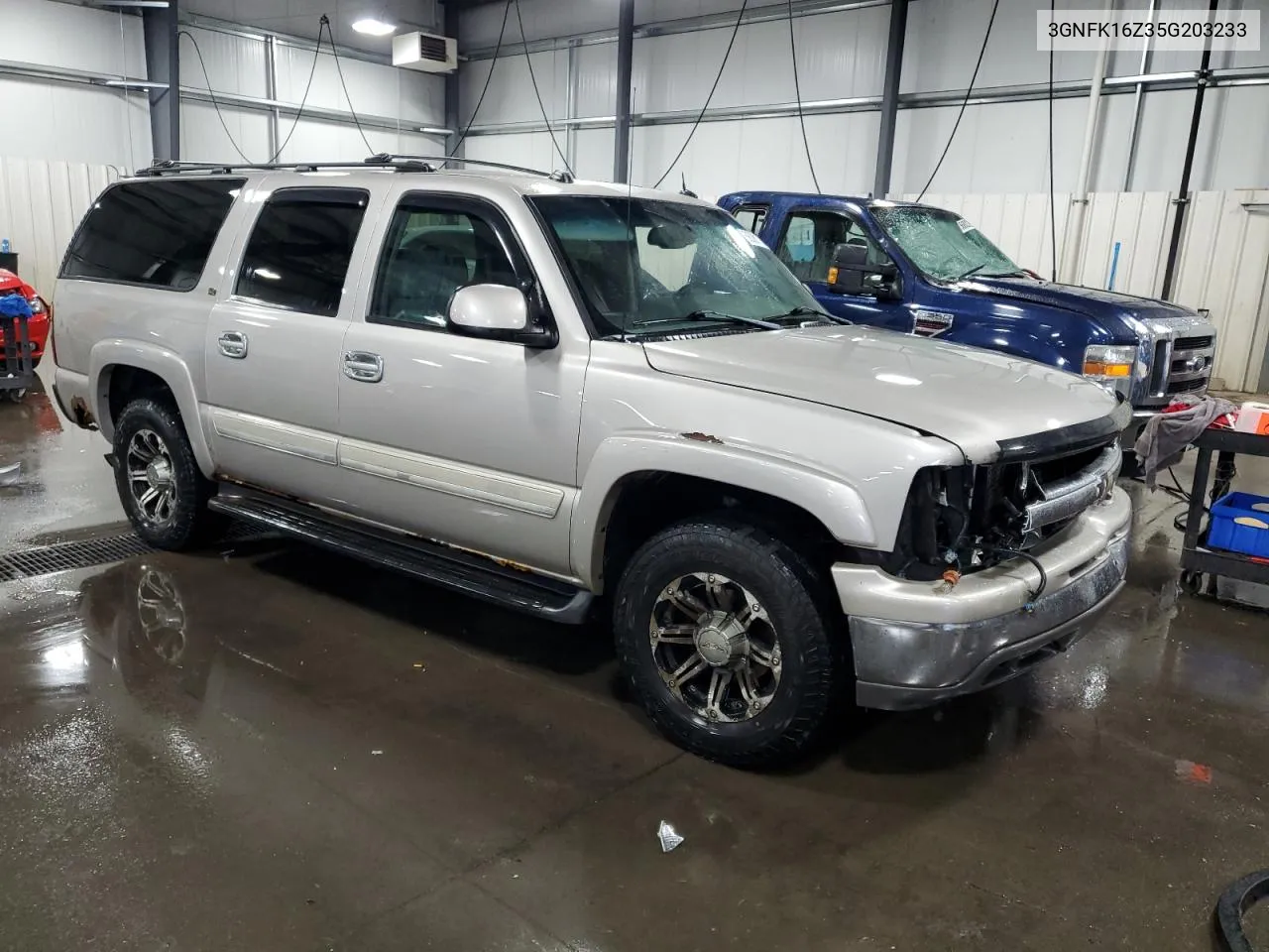 2005 Chevrolet Suburban K1500 VIN: 3GNFK16Z35G203233 Lot: 56381734