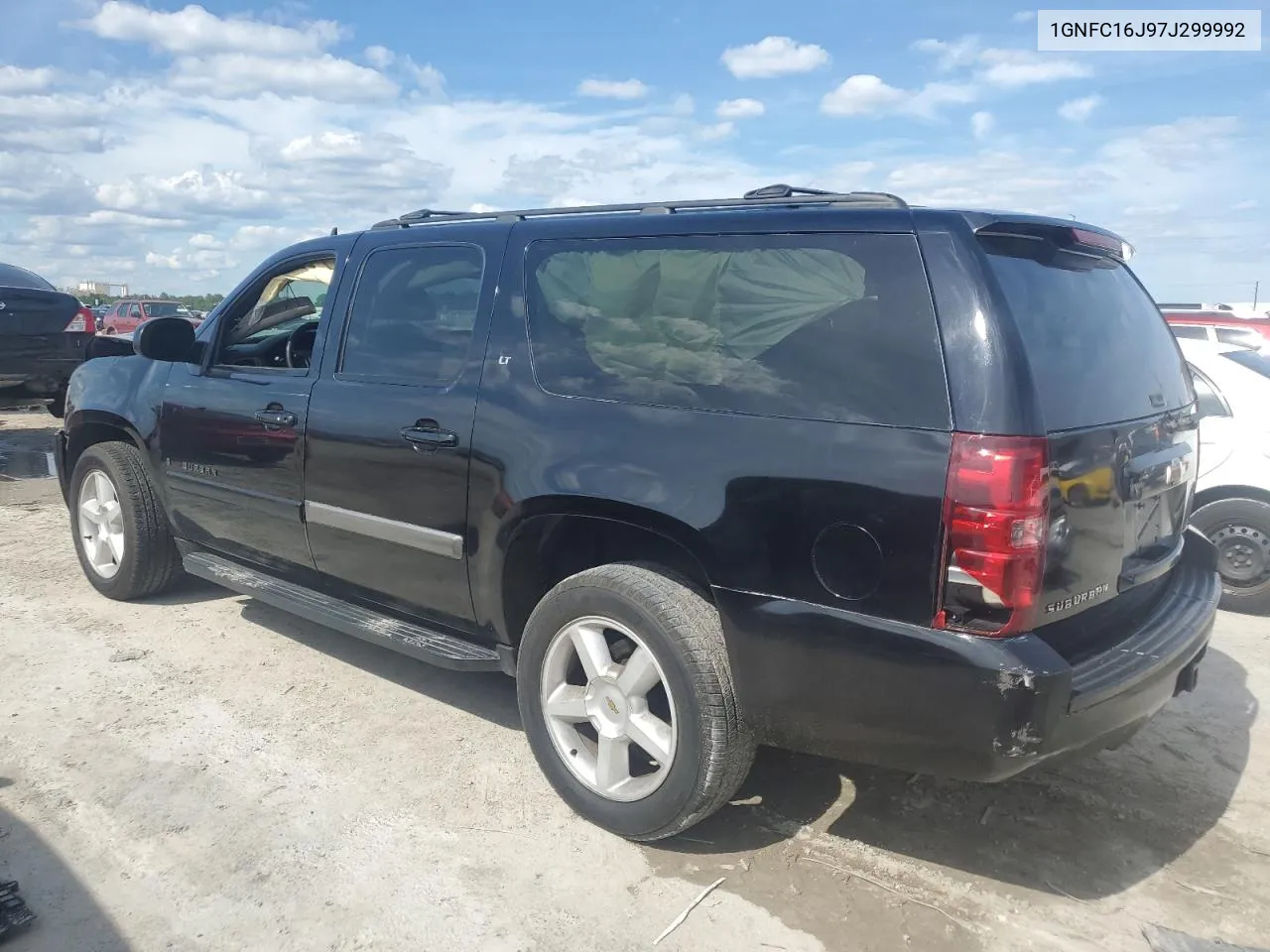 2007 Chevrolet Suburban C1500 VIN: 1GNFC16J97J299992 Lot: 62642934