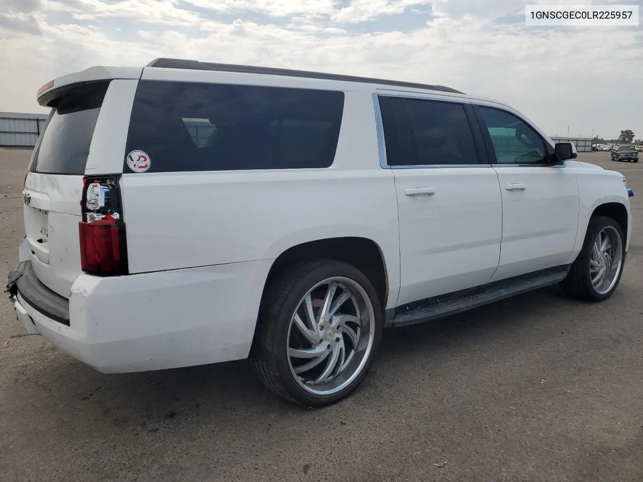 1GNSCGEC0LR225957 2020 Chevrolet Suburban C1500 Ls