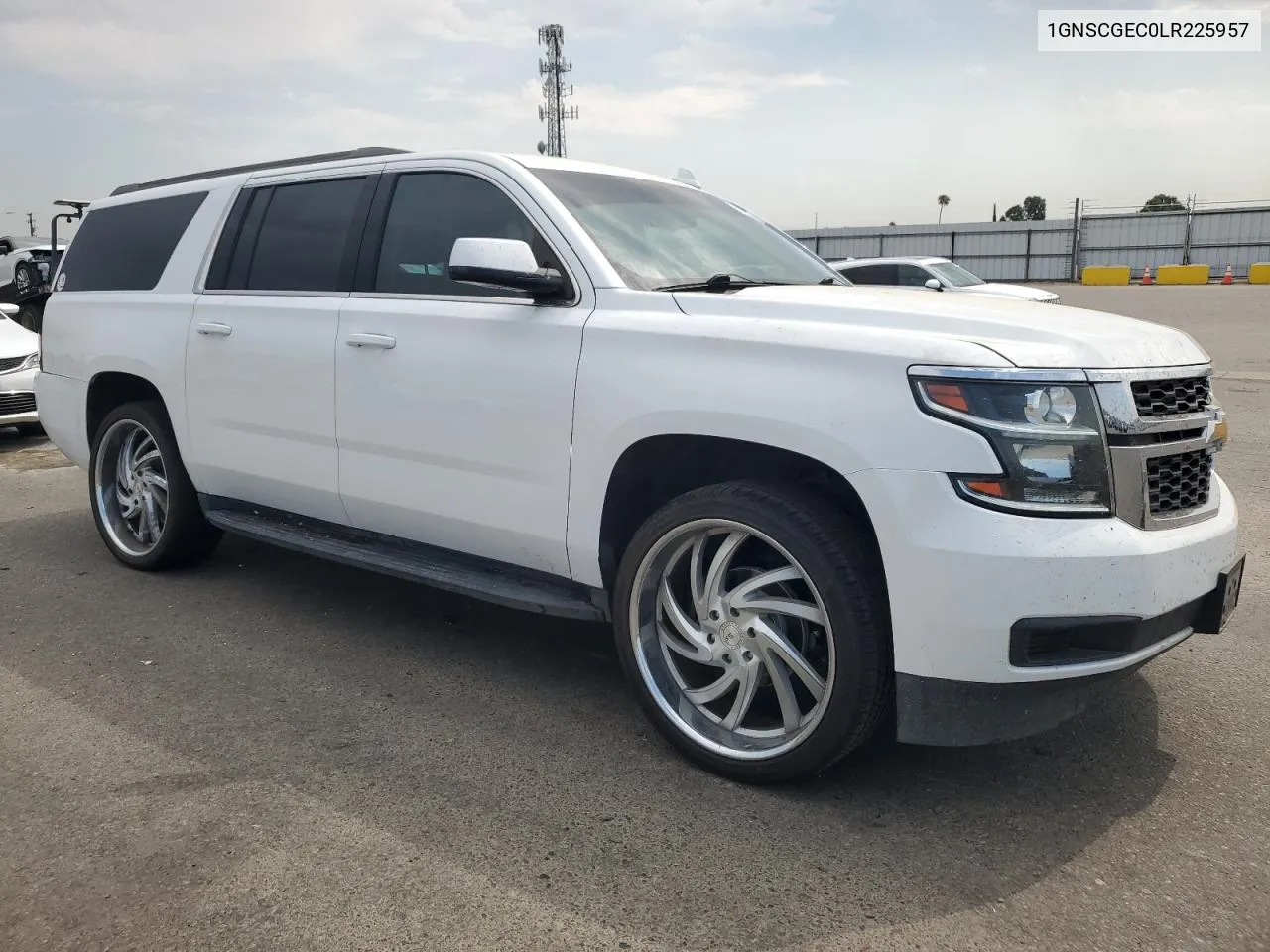 2020 Chevrolet Suburban C1500 Ls VIN: 1GNSCGEC0LR225957 Lot: 64193324