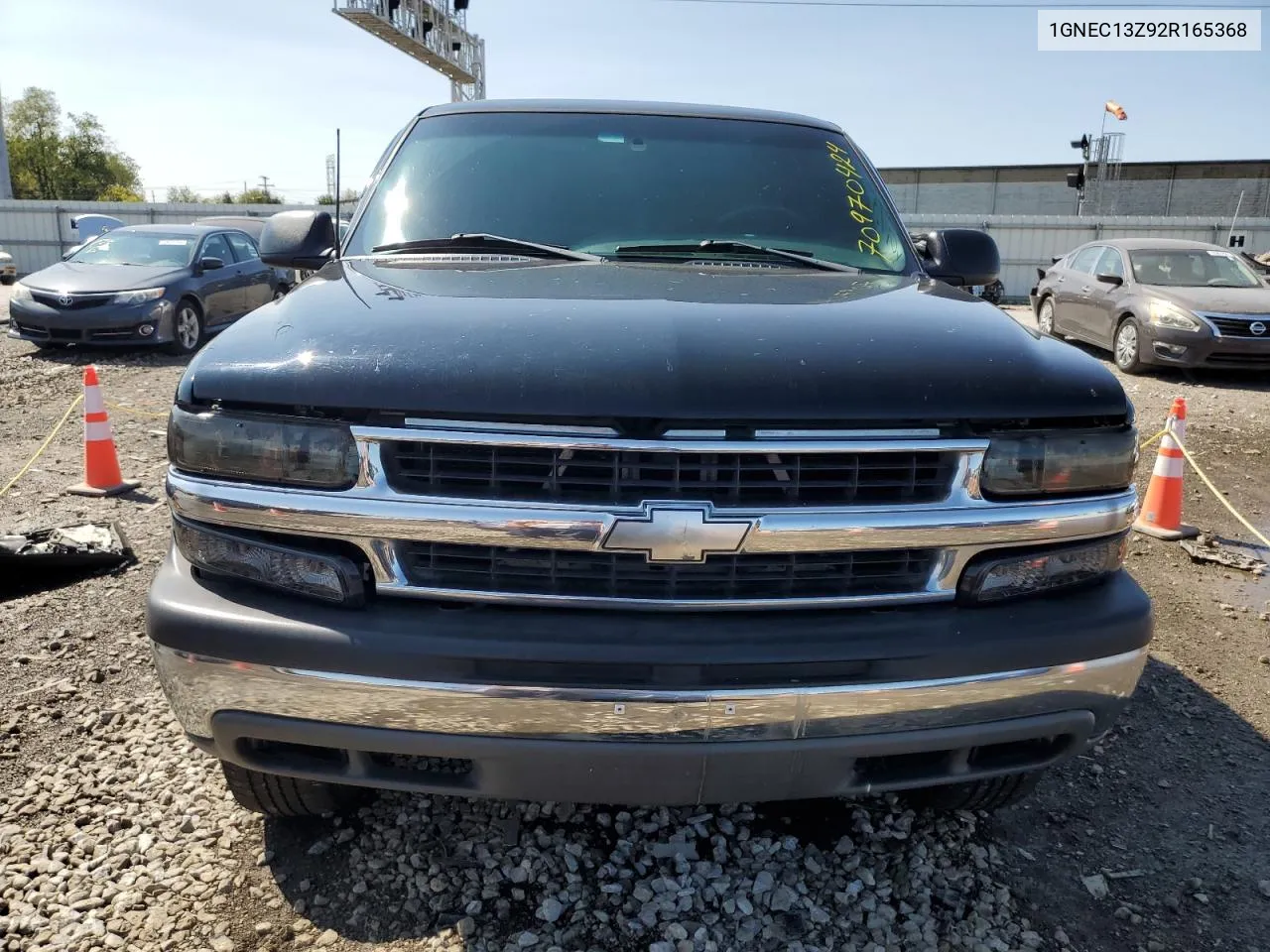 2002 Chevrolet Tahoe C1500 VIN: 1GNEC13Z92R165368 Lot: 70970424