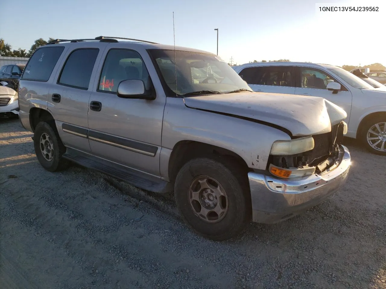 1GNEC13V54J239562 2004 Chevrolet Tahoe C1500