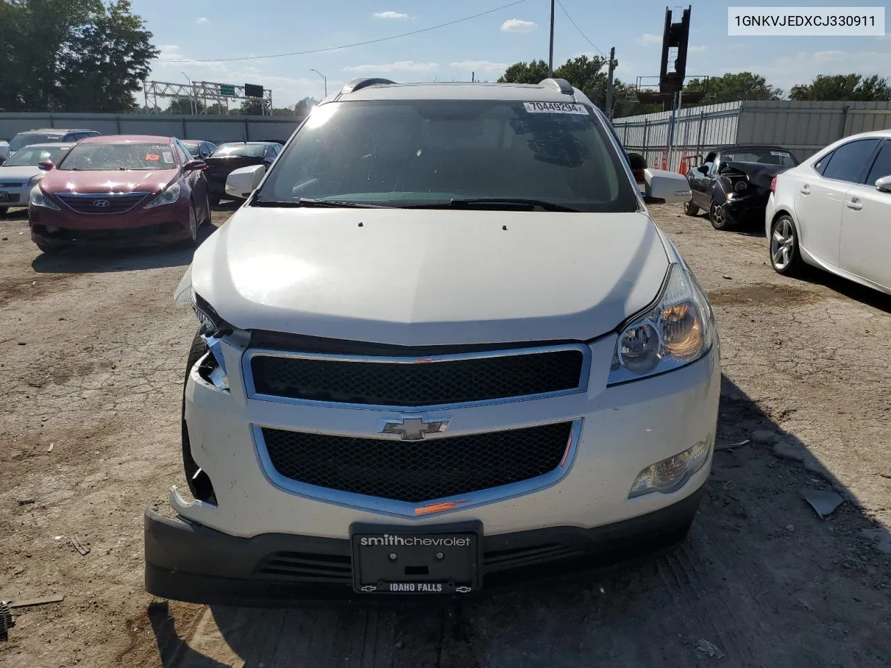 1GNKVJEDXCJ330911 2012 Chevrolet Traverse Lt