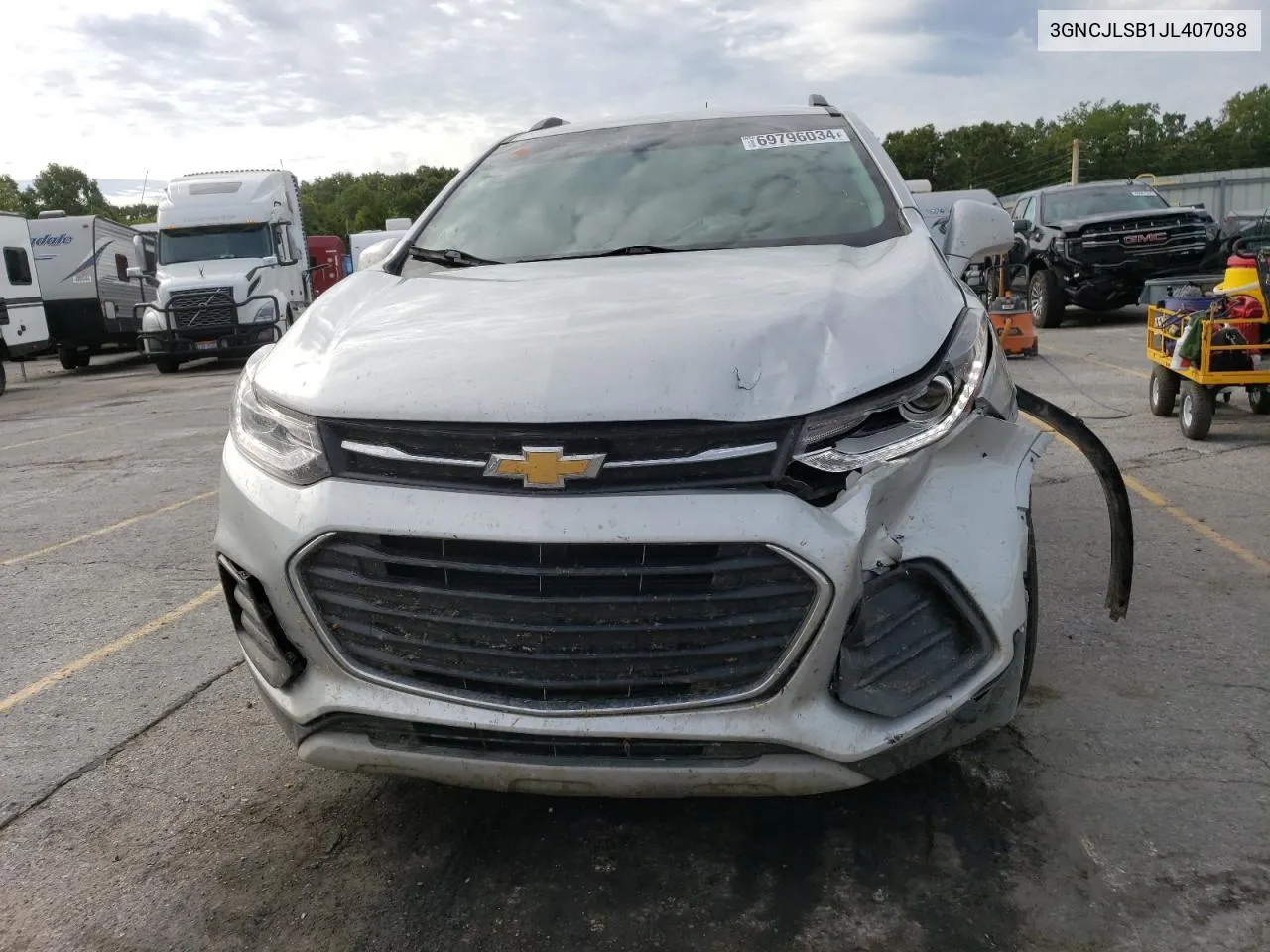 3GNCJLSB1JL407038 2018 Chevrolet Trax 1Lt