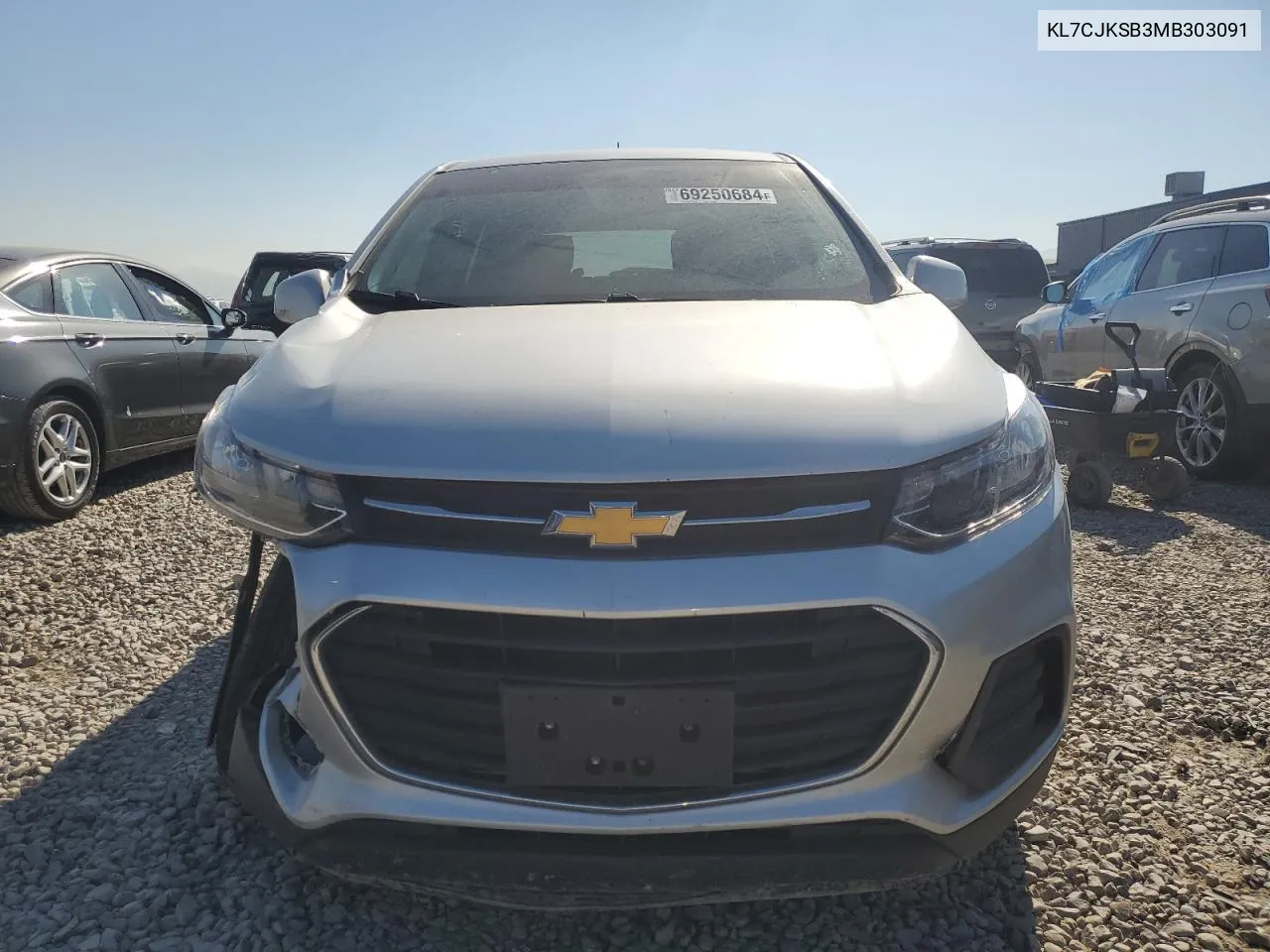 KL7CJKSB3MB303091 2021 Chevrolet Trax Ls