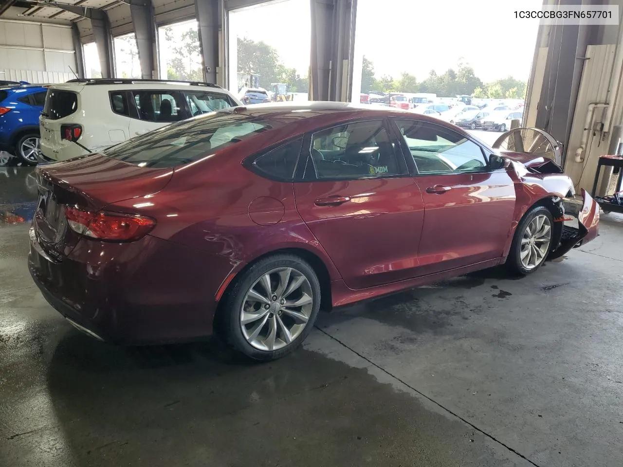 1C3CCCBG3FN657701 2015 Chrysler 200 S