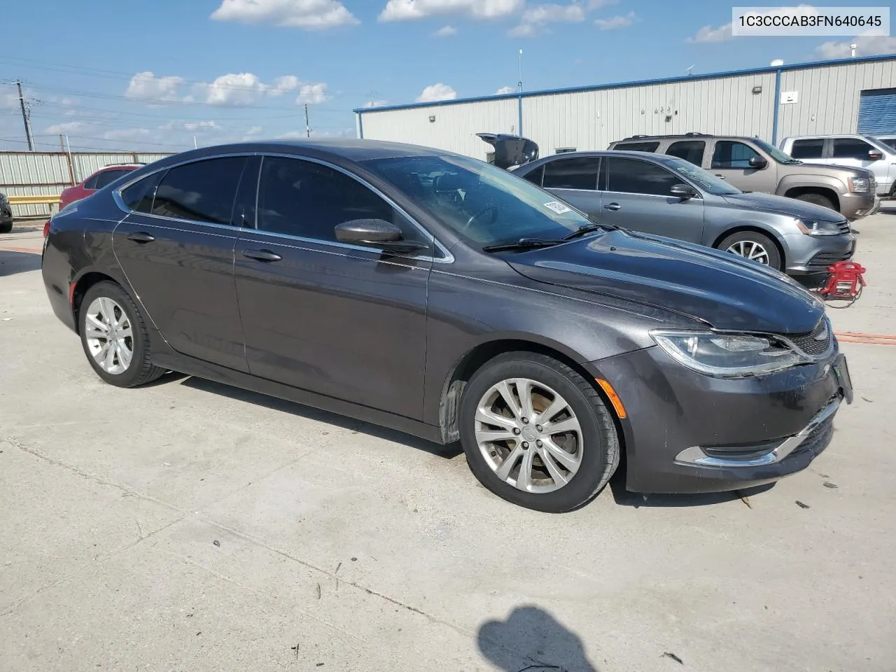 2015 Chrysler 200 Limited VIN: 1C3CCCAB3FN640645 Lot: 71930254