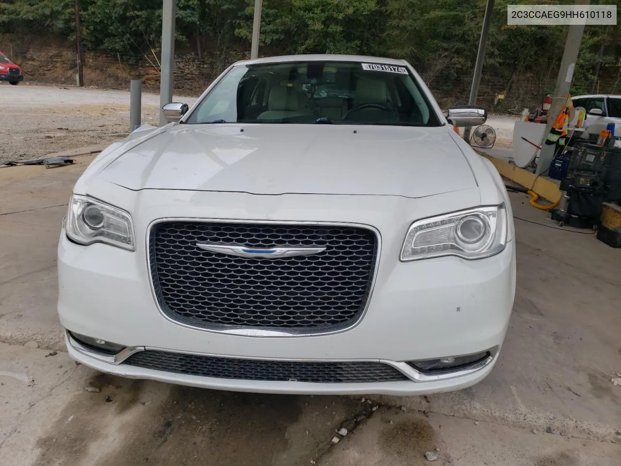 2C3CCAEG9HH610118 2017 Chrysler 300C