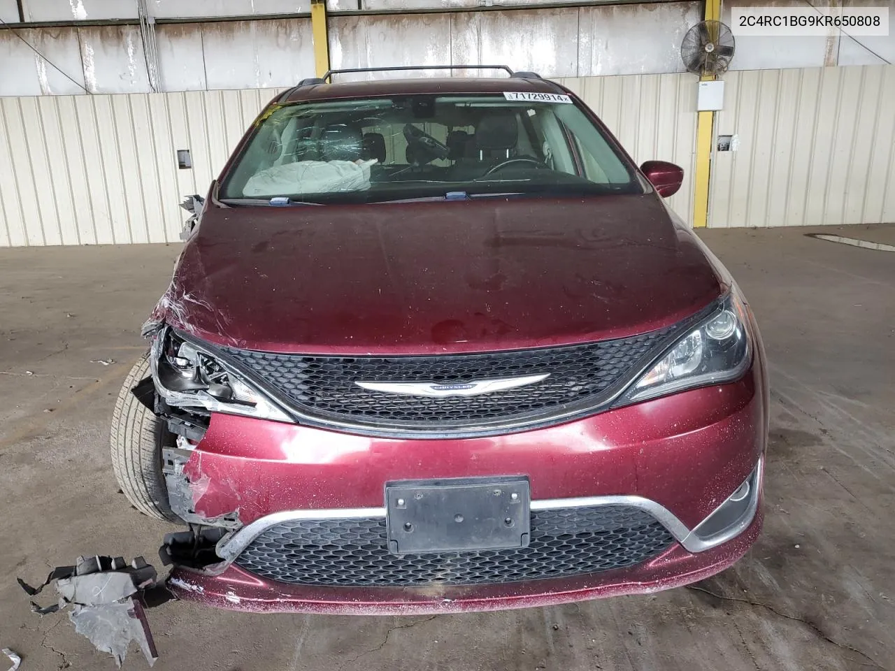 2C4RC1BG9KR650808 2019 Chrysler Pacifica Touring L