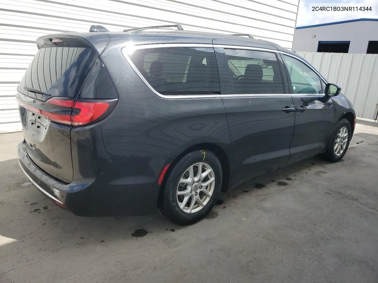 2022 Chrysler Pacifica Touring L VIN: 2C4RC1BG3NR114344 Lot: 70499394