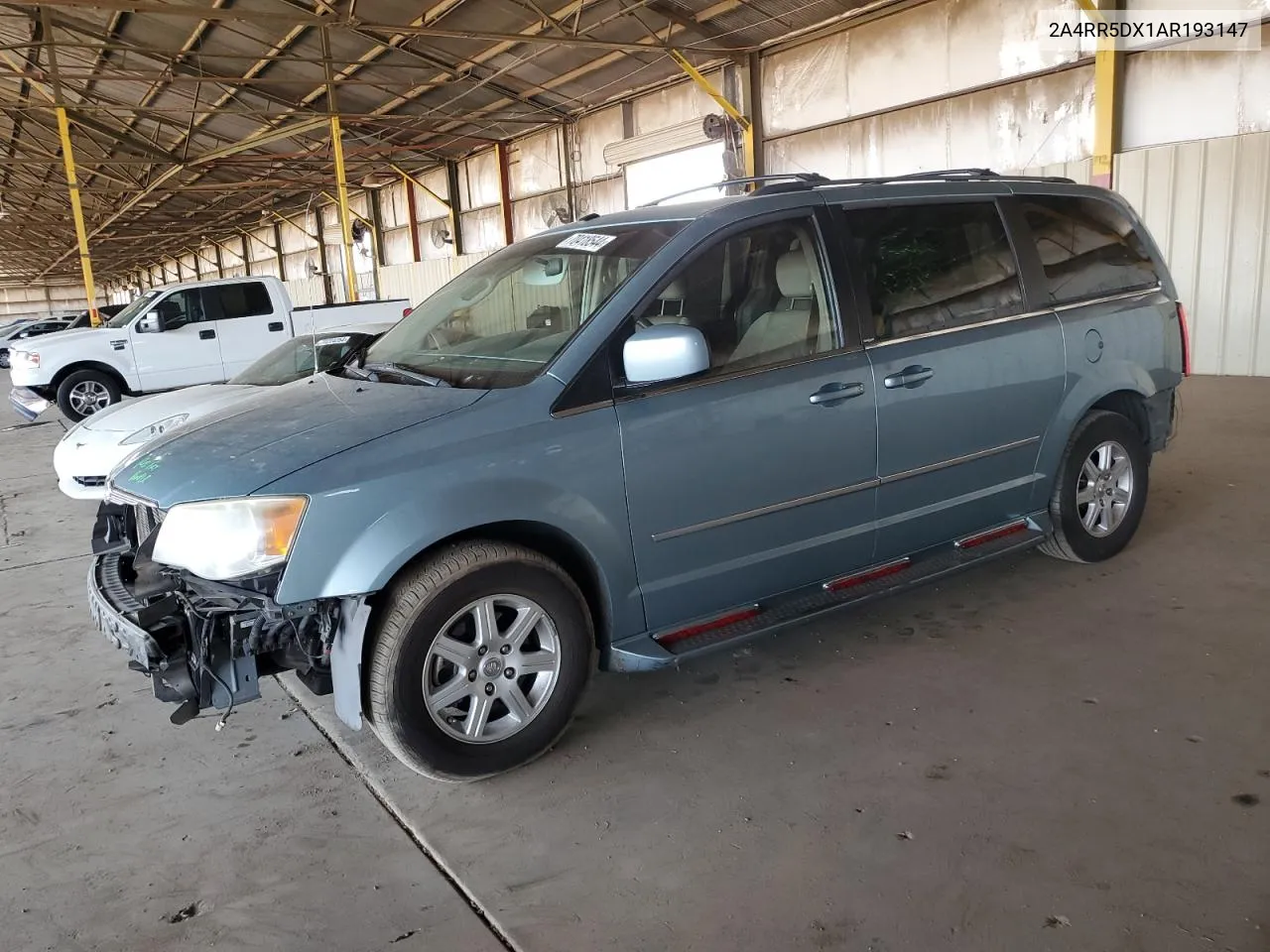 2010 Chrysler Town & Country Touring VIN: 2A4RR5DX1AR193147 Lot: 70418544