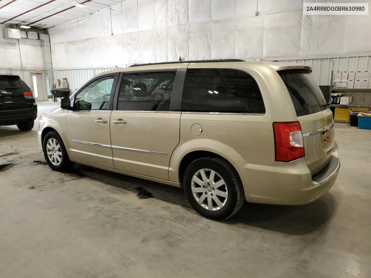 2011 Chrysler Town & Country Touring L VIN: 2A4RR8DG0BR630980 Lot: 72025724