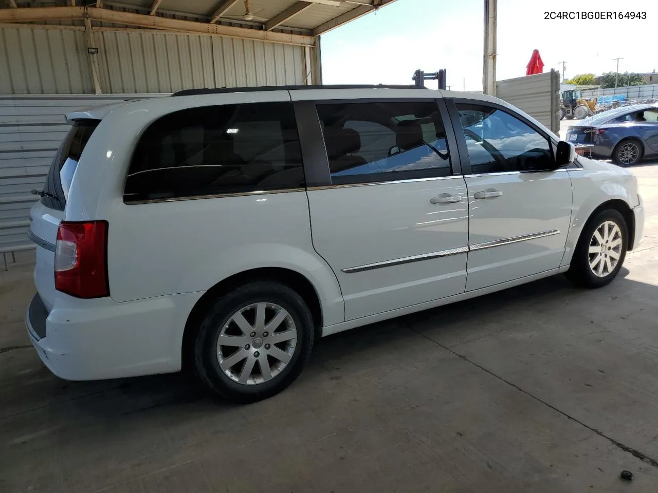 2C4RC1BG0ER164943 2014 Chrysler Town & Country Touring