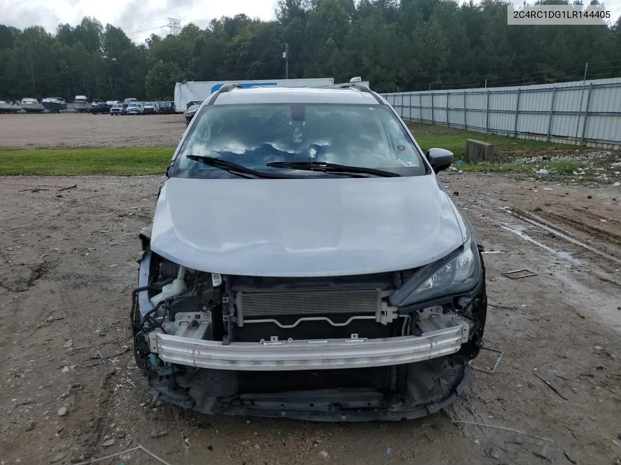 2C4RC1DG1LR144405 2020 Chrysler Voyager Lxi