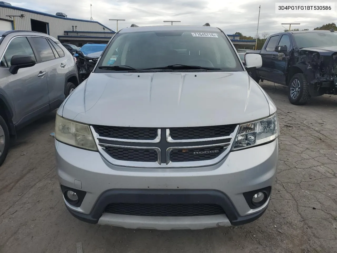 3D4PG1FG1BT530586 2011 Dodge Journey Mainstreet