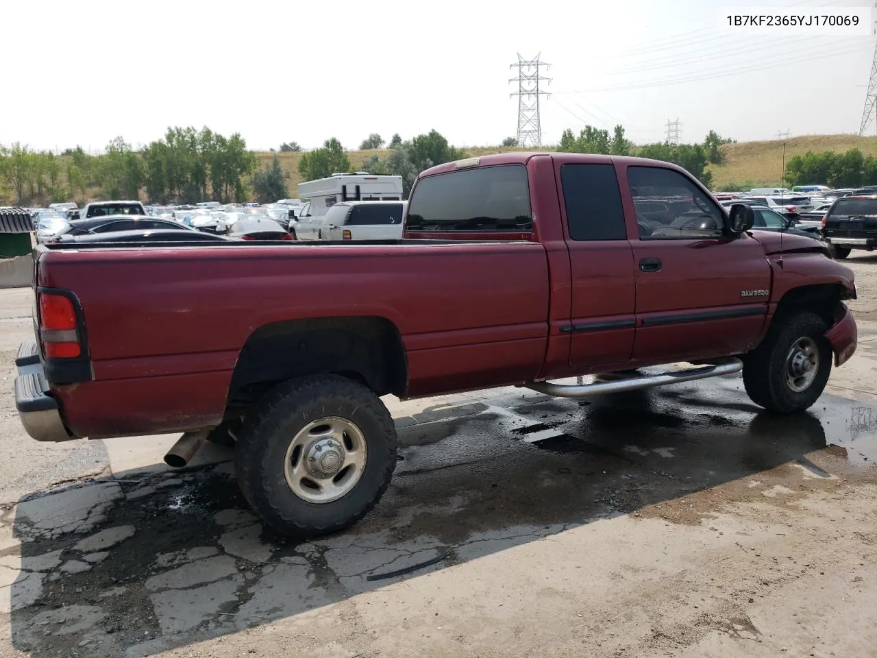 2000 Dodge Ram 2500 VIN: 1B7KF2365YJ170069 Lot: 64300184