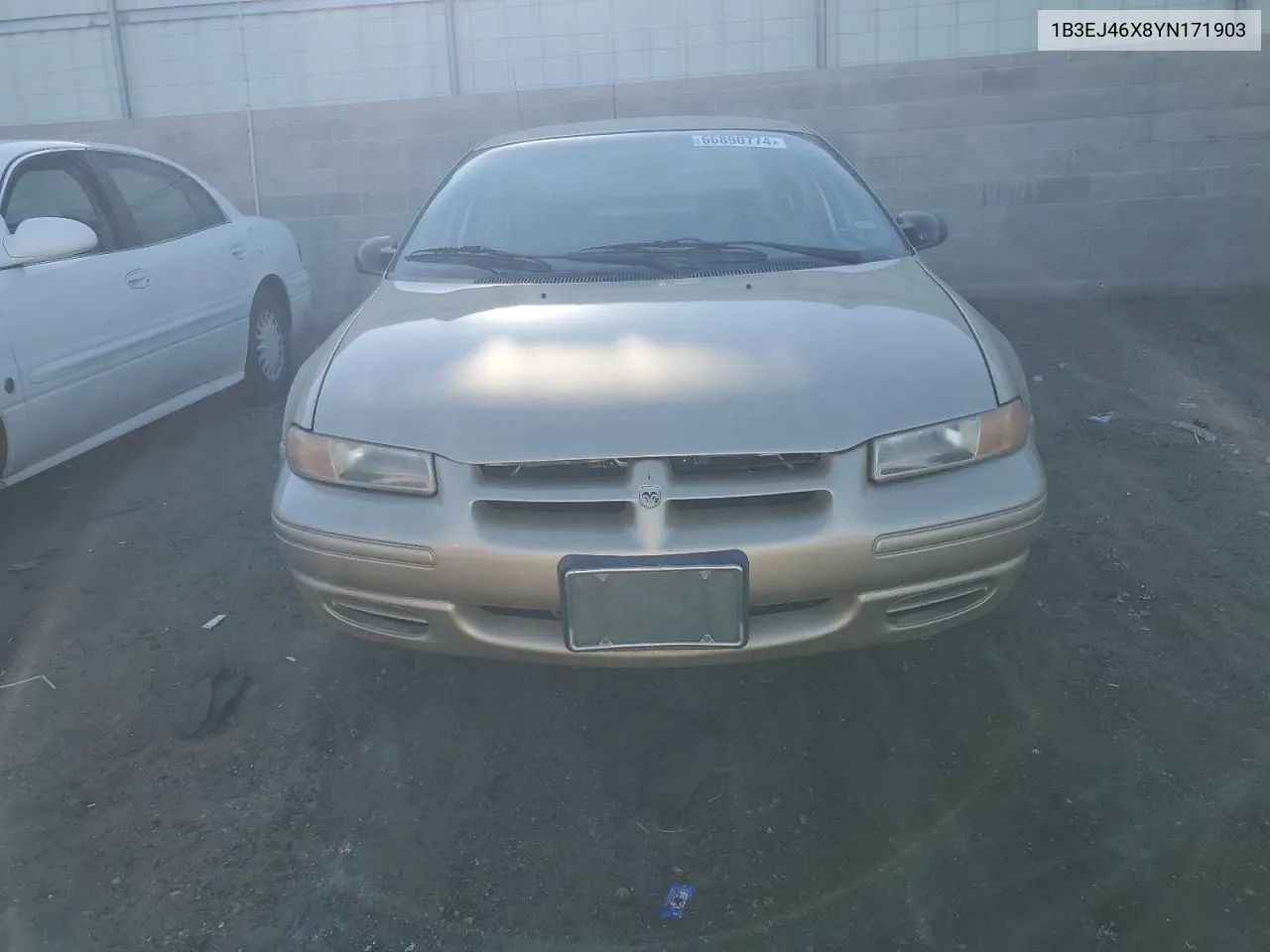 1B3EJ46X8YN171903 2000 Dodge Stratus Se