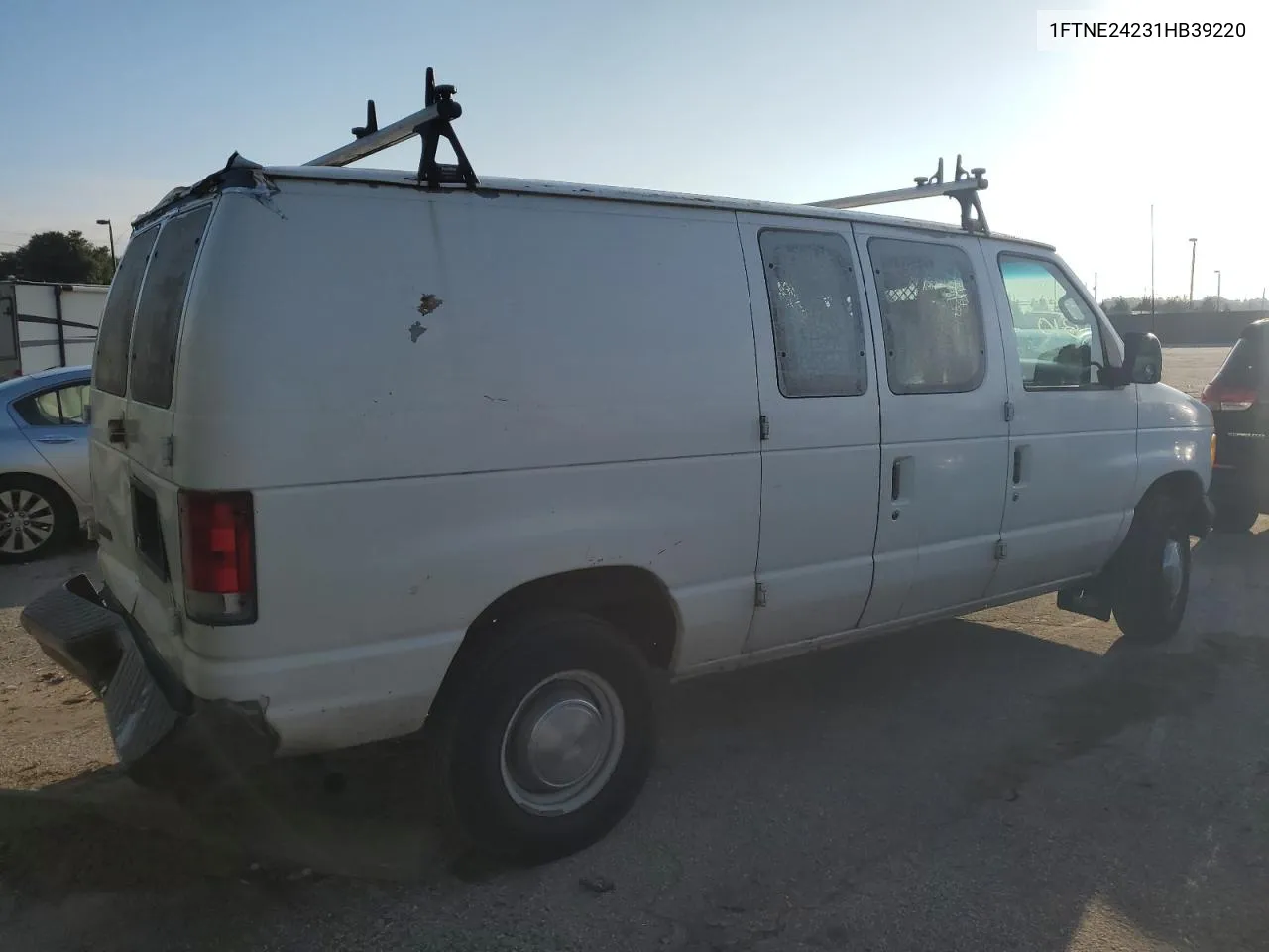 1FTNE24231HB39220 2001 Ford Econoline E250 Van