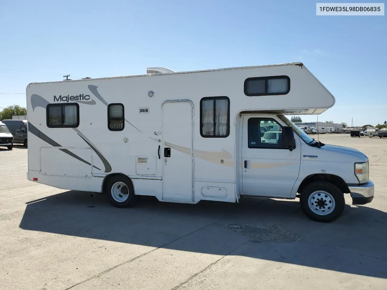 2008 Ford Econoline E350 Super Duty Cutaway Van VIN: 1FDWE35L98DB06835 Lot: 67274364