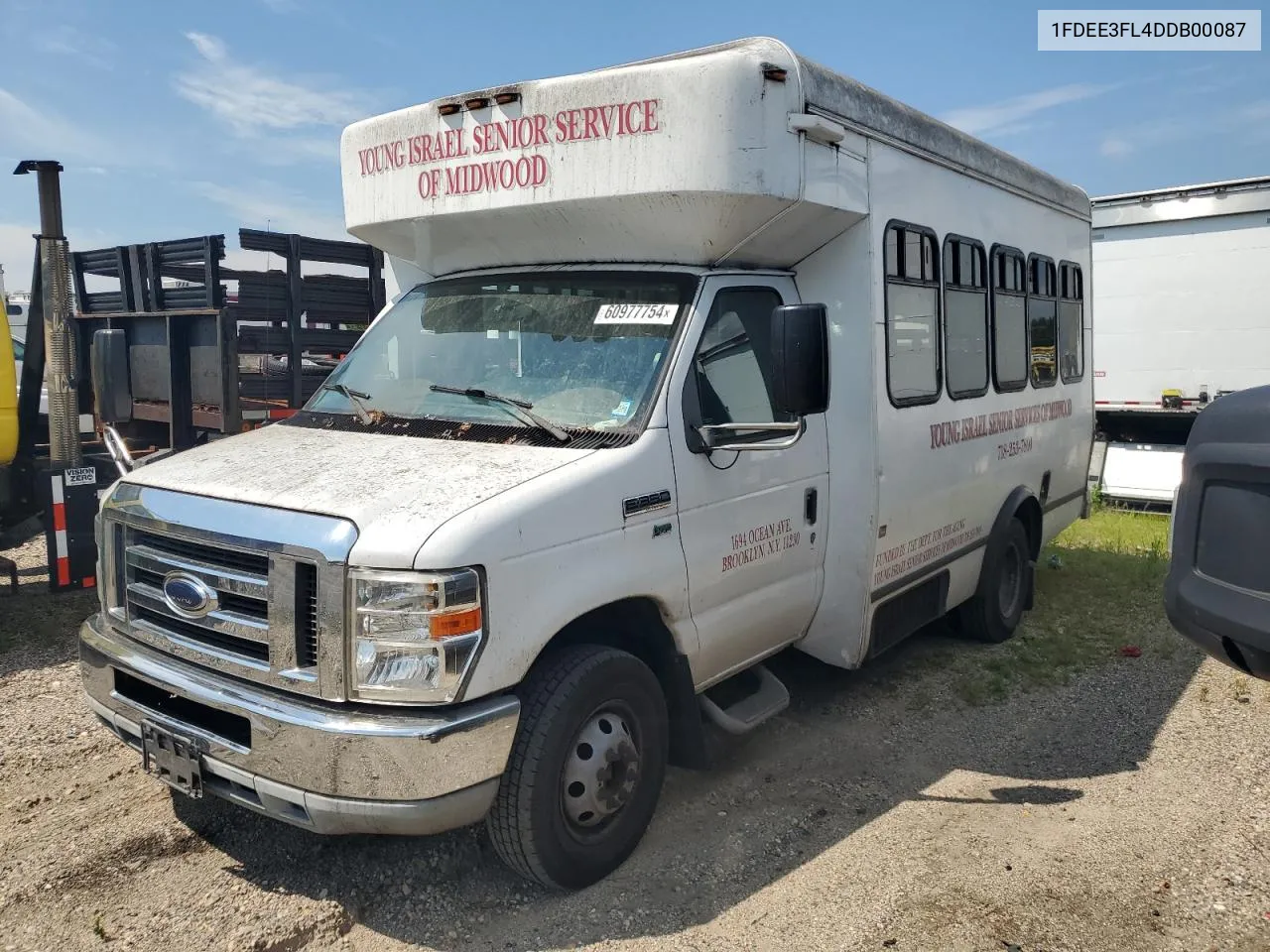 2013 Ford Econoline E350 Super Duty Cutaway Van VIN: 1FDEE3FL4DDB00087 Lot: 60977754