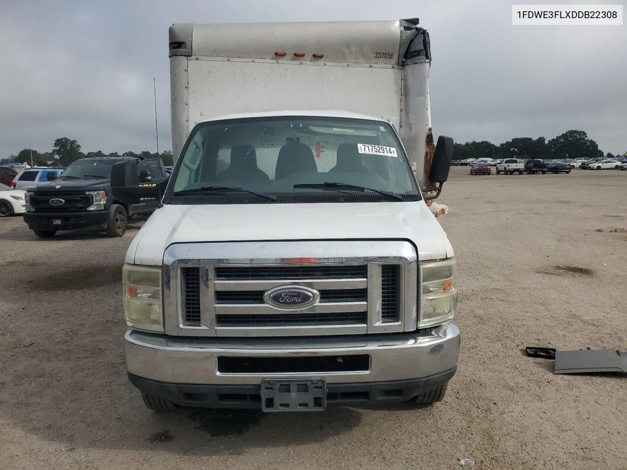 2013 Ford Econoline E350 Super Duty Cutaway Van VIN: 1FDWE3FLXDDB22308 Lot: 71752914