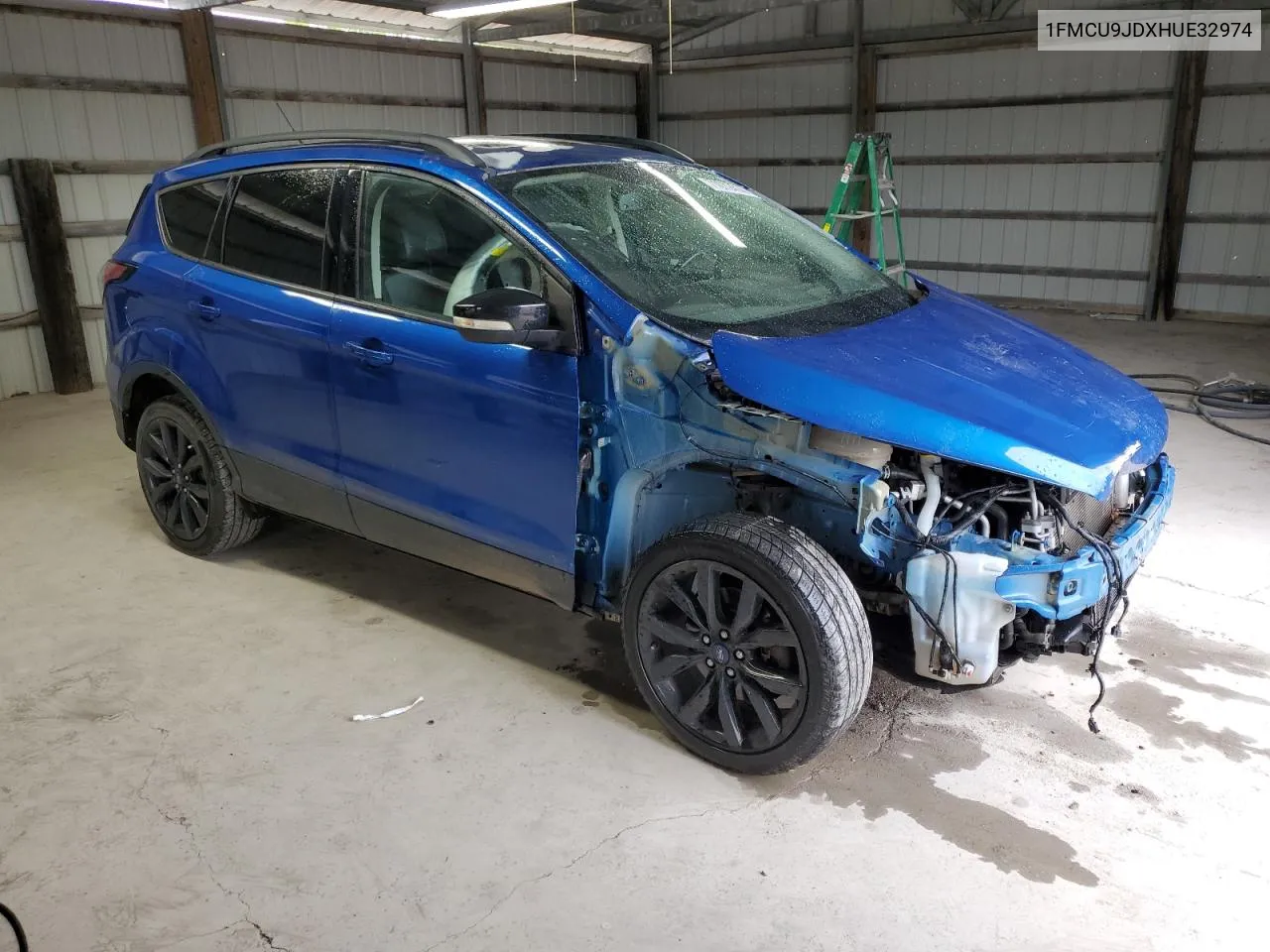 1FMCU9JDXHUE32974 2017 Ford Escape Titanium