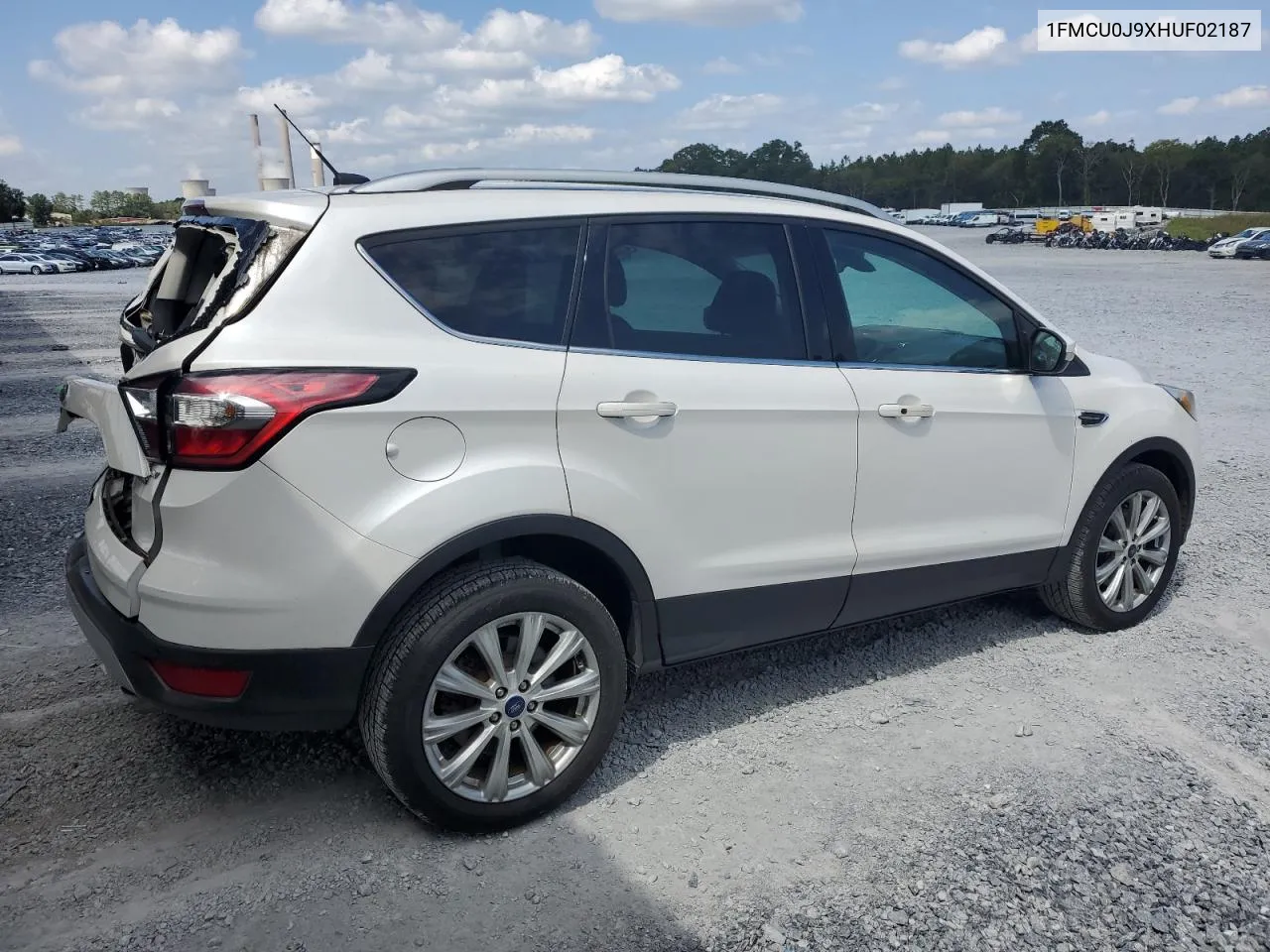 1FMCU0J9XHUF02187 2017 Ford Escape Titanium