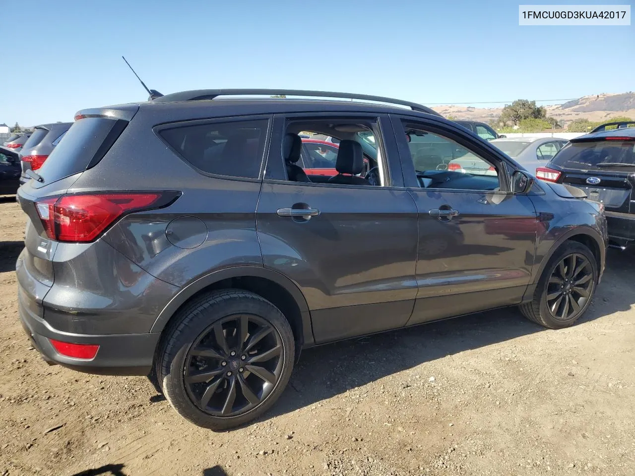 1FMCU0GD3KUA42017 2019 Ford Escape Se