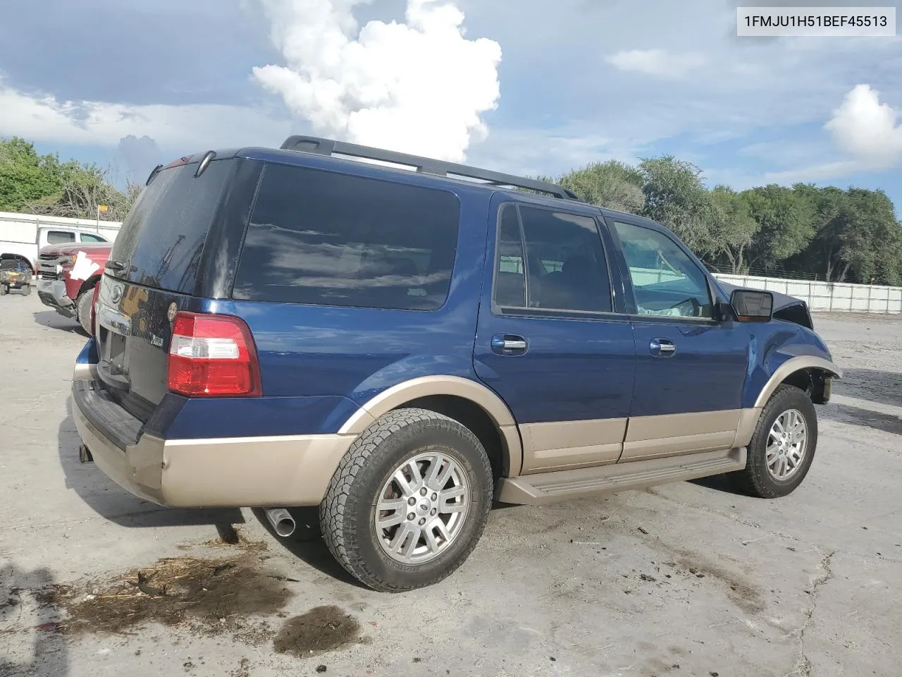 1FMJU1H51BEF45513 2011 Ford Expedition Xlt