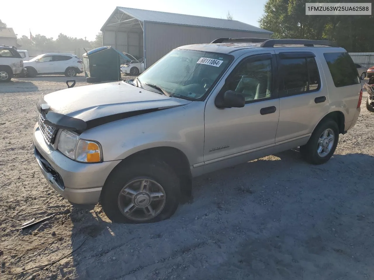 2005 Ford Explorer Xlt VIN: 1FMZU63W25UA62588 Lot: 68111864