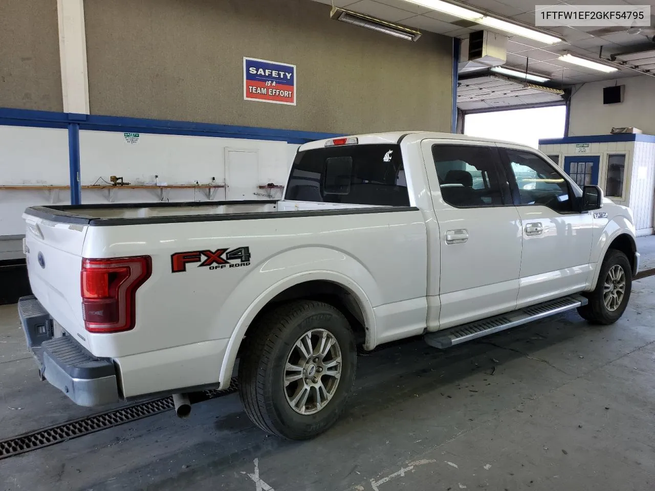 1FTFW1EF2GKF54795 2016 Ford F150 Supercrew