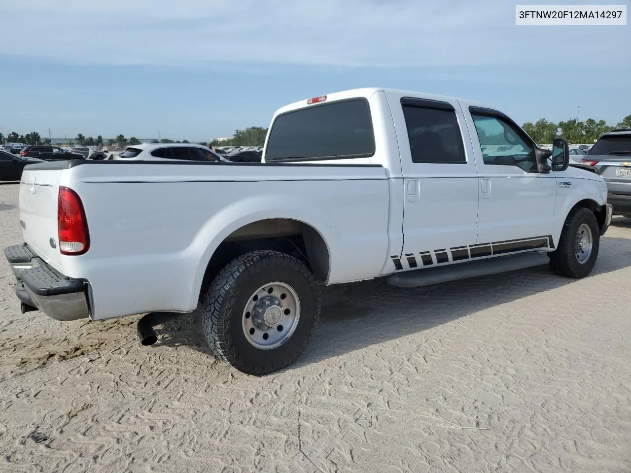 2002 Ford F250 Super Duty VIN: 3FTNW20F12MA14297 Lot: 68062834