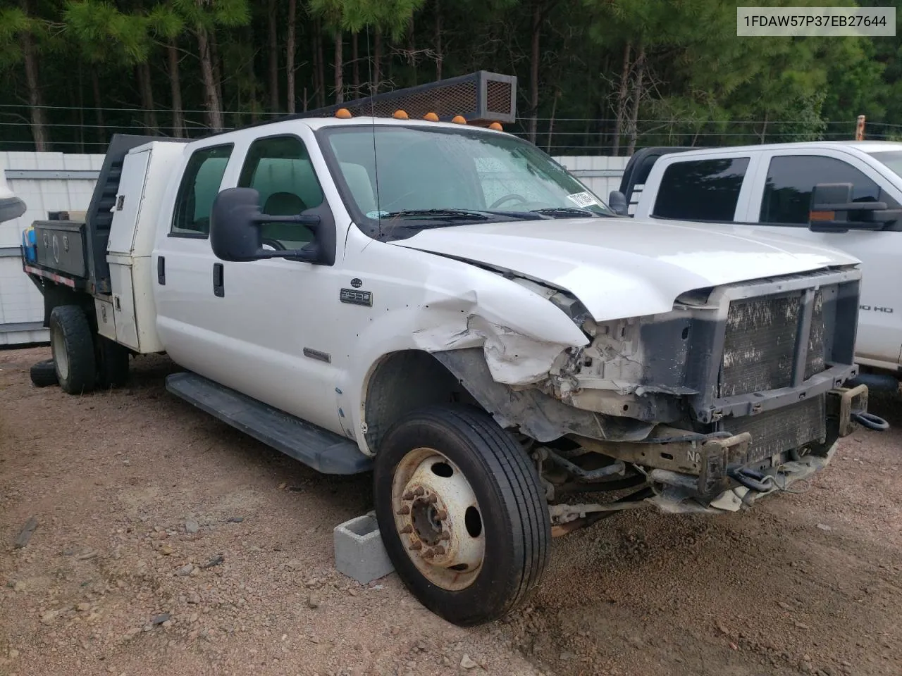 2007 Ford F550 Super Duty VIN: 1FDAW57P37EB27644 Lot: 70713854