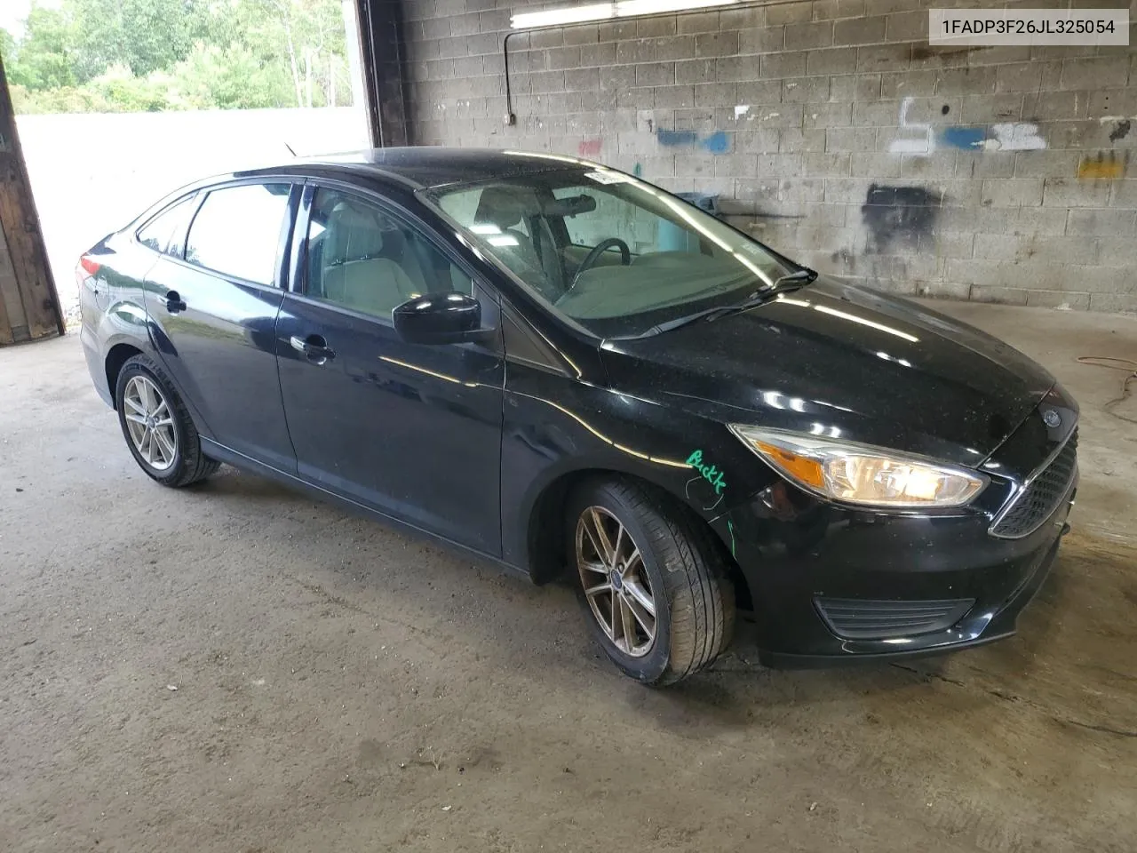 2018 Ford Focus Se VIN: 1FADP3F26JL325054 Lot: 64093224