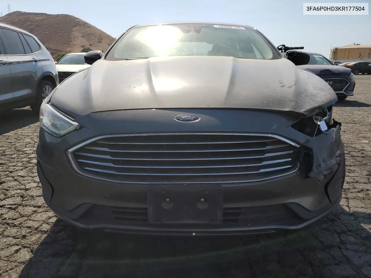 3FA6P0HD3KR177504 2019 Ford Fusion Se