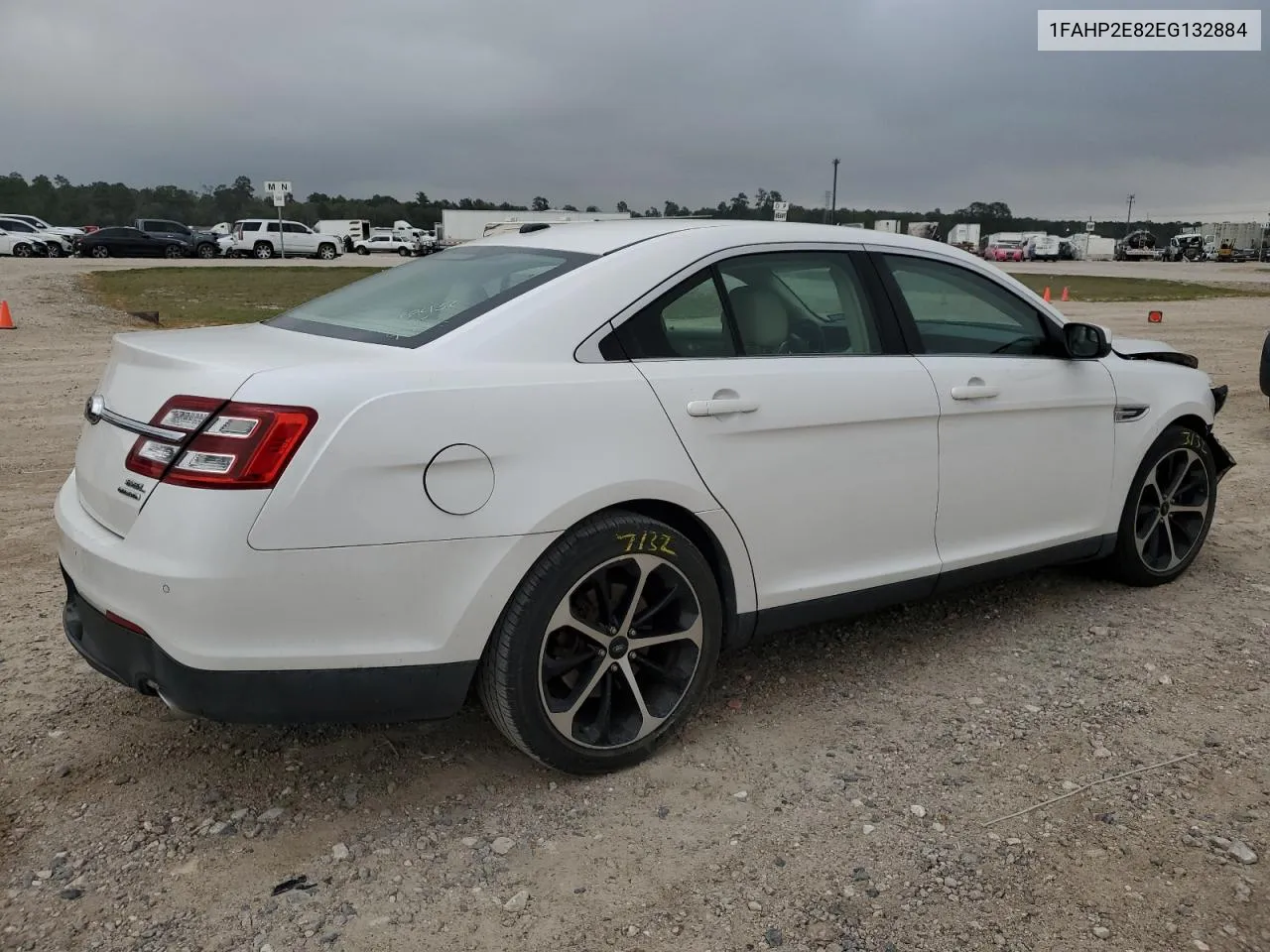 2014 Ford Taurus Sel VIN: 1FAHP2E82EG132884 Lot: 45377254