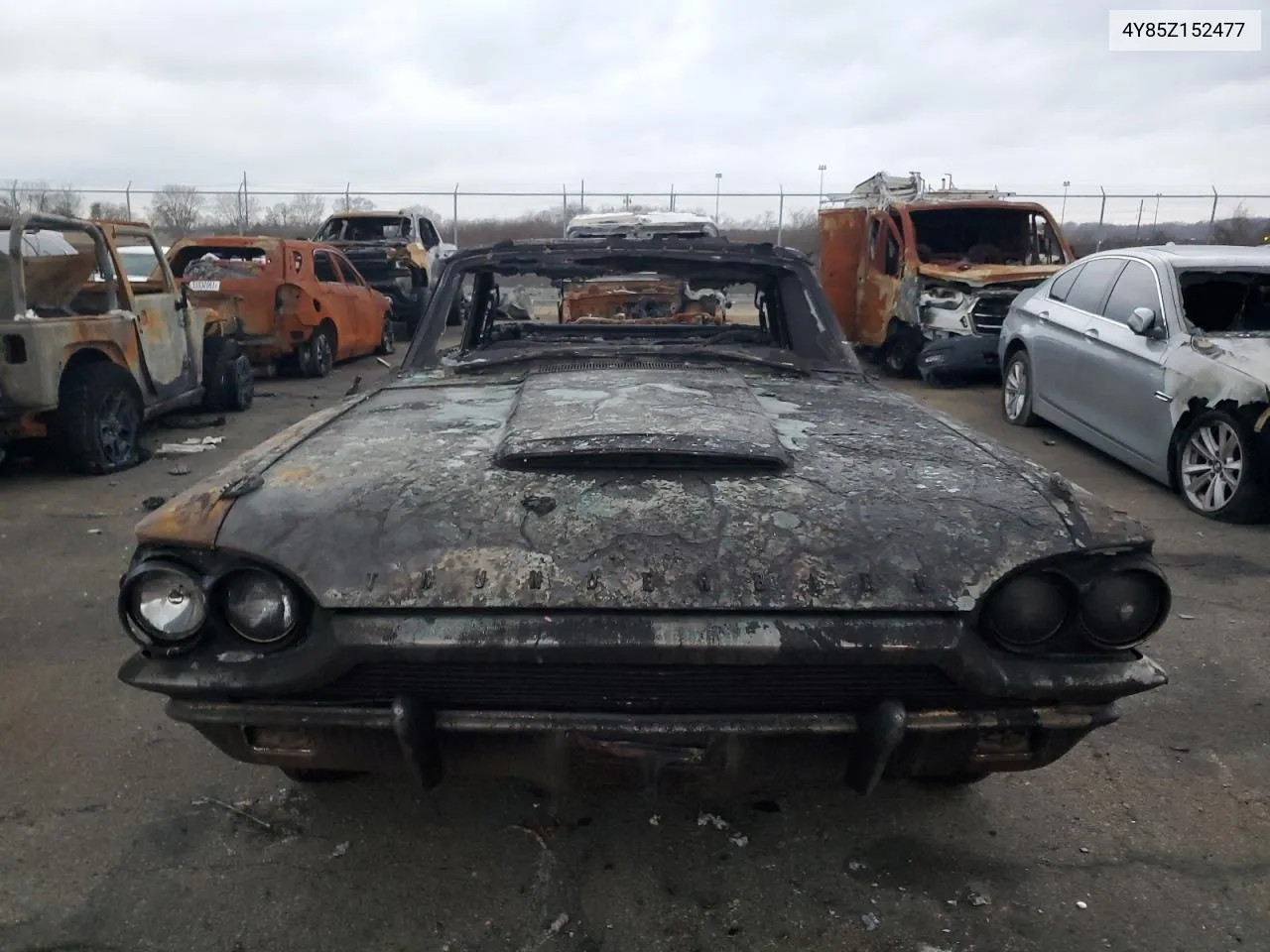 4Y85Z152477 1964 Ford T Bird