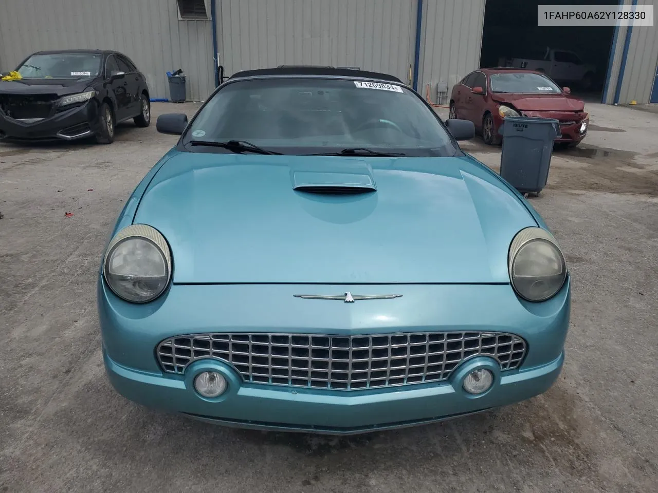 2002 Ford Thunderbird VIN: 1FAHP60A62Y128330 Lot: 71269834