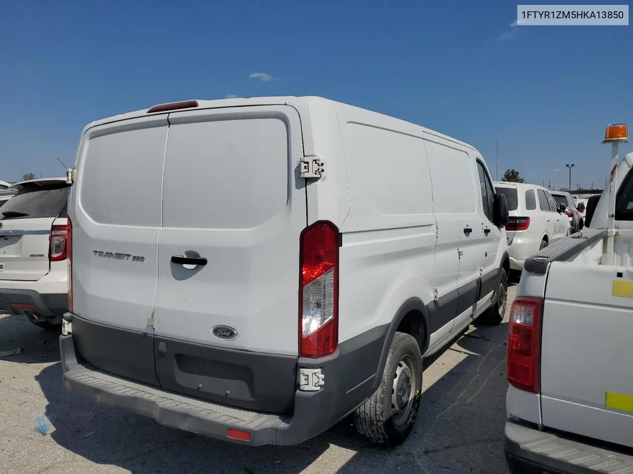 1FTYR1ZM5HKA13850 2017 Ford Transit T-250