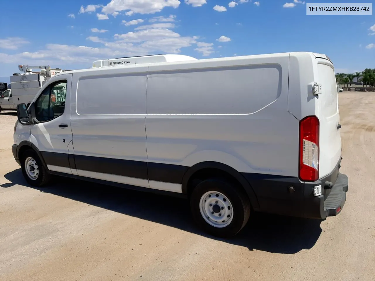 2017 Ford Transit T-250 VIN: 1FTYR2ZMXHKB28742 Lot: 69509564