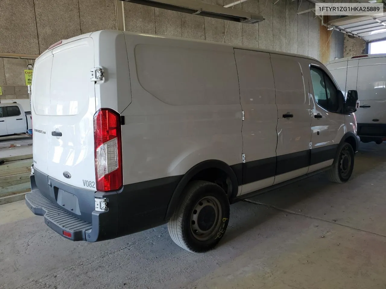 1FTYR1ZG1HKA25889 2017 Ford Transit T-250