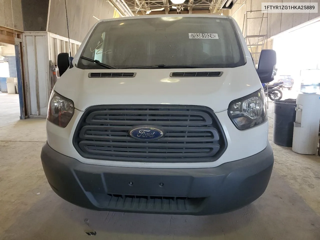 1FTYR1ZG1HKA25889 2017 Ford Transit T-250