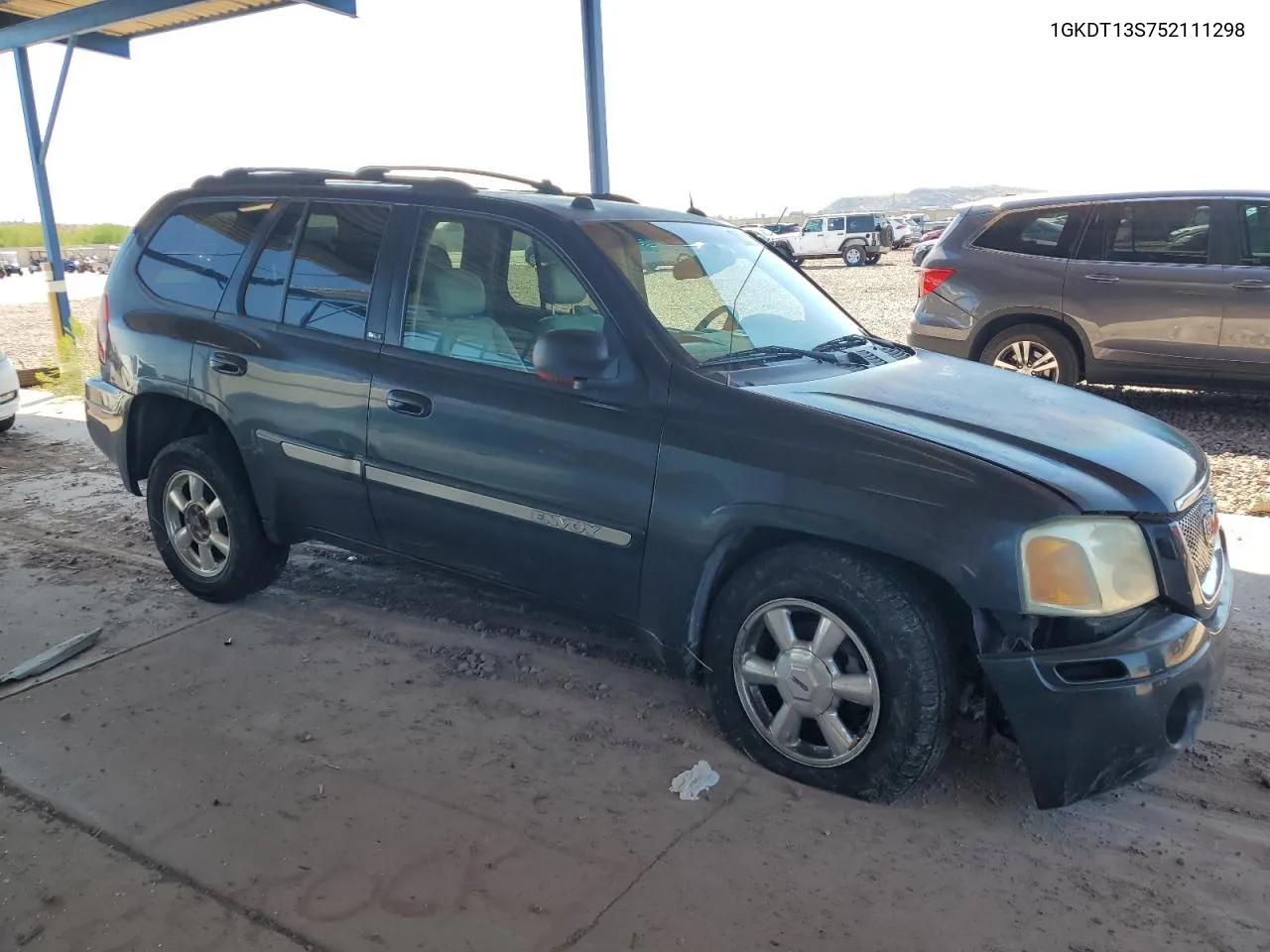 2005 GMC Envoy VIN: 1GKDT13S752111298 Lot: 67400024