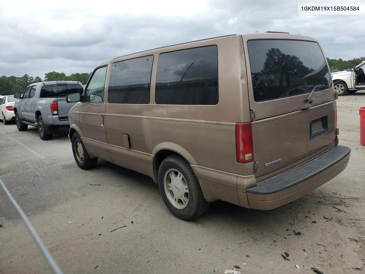 2005 GMC Safari Xt VIN: 1GKDM19X15B504584 Lot: 70821934