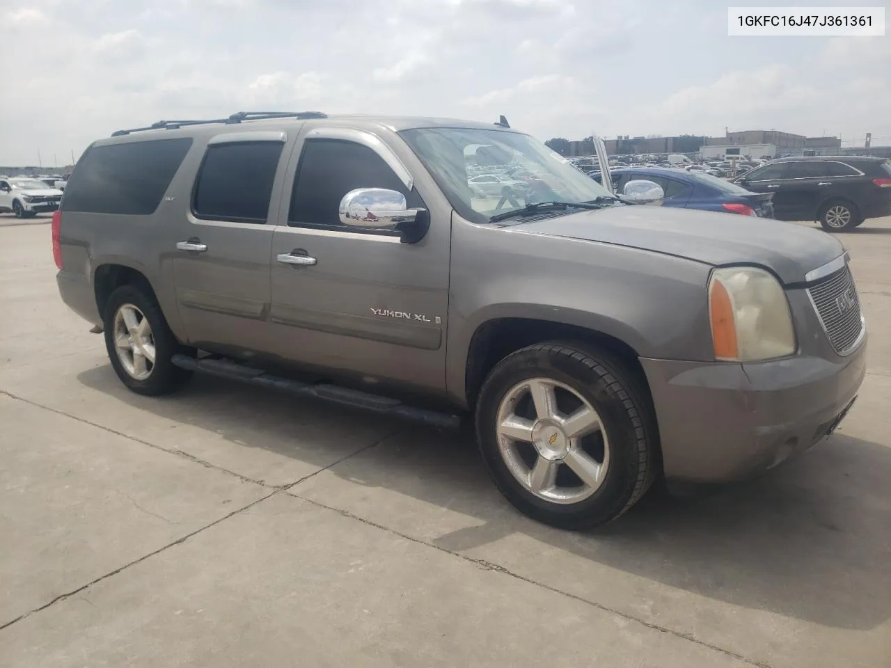 2007 GMC Yukon Xl C1500 VIN: 1GKFC16J47J361361 Lot: 70533864