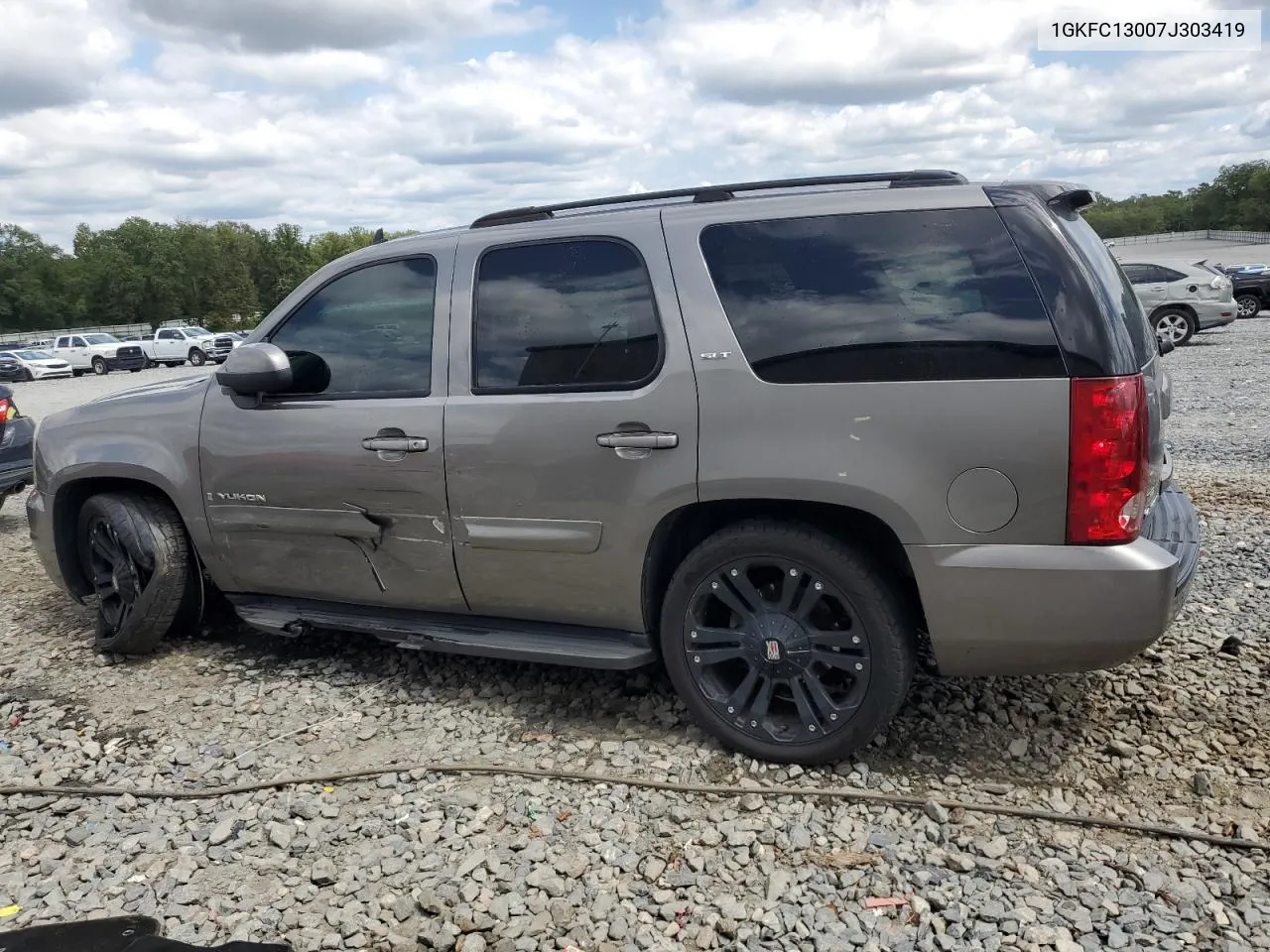 2007 GMC Yukon VIN: 1GKFC13007J303419 Lot: 70959264