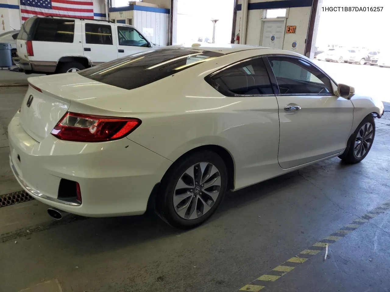 2013 Honda Accord Exl VIN: 1HGCT1B87DA016257 Lot: 61965234