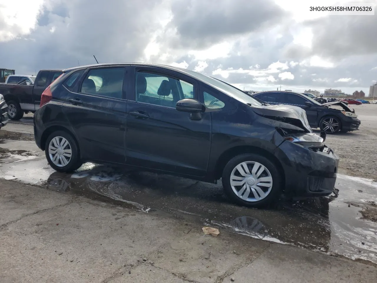 2017 Honda Fit Lx VIN: 3HGGK5H58HM706326 Lot: 69454904