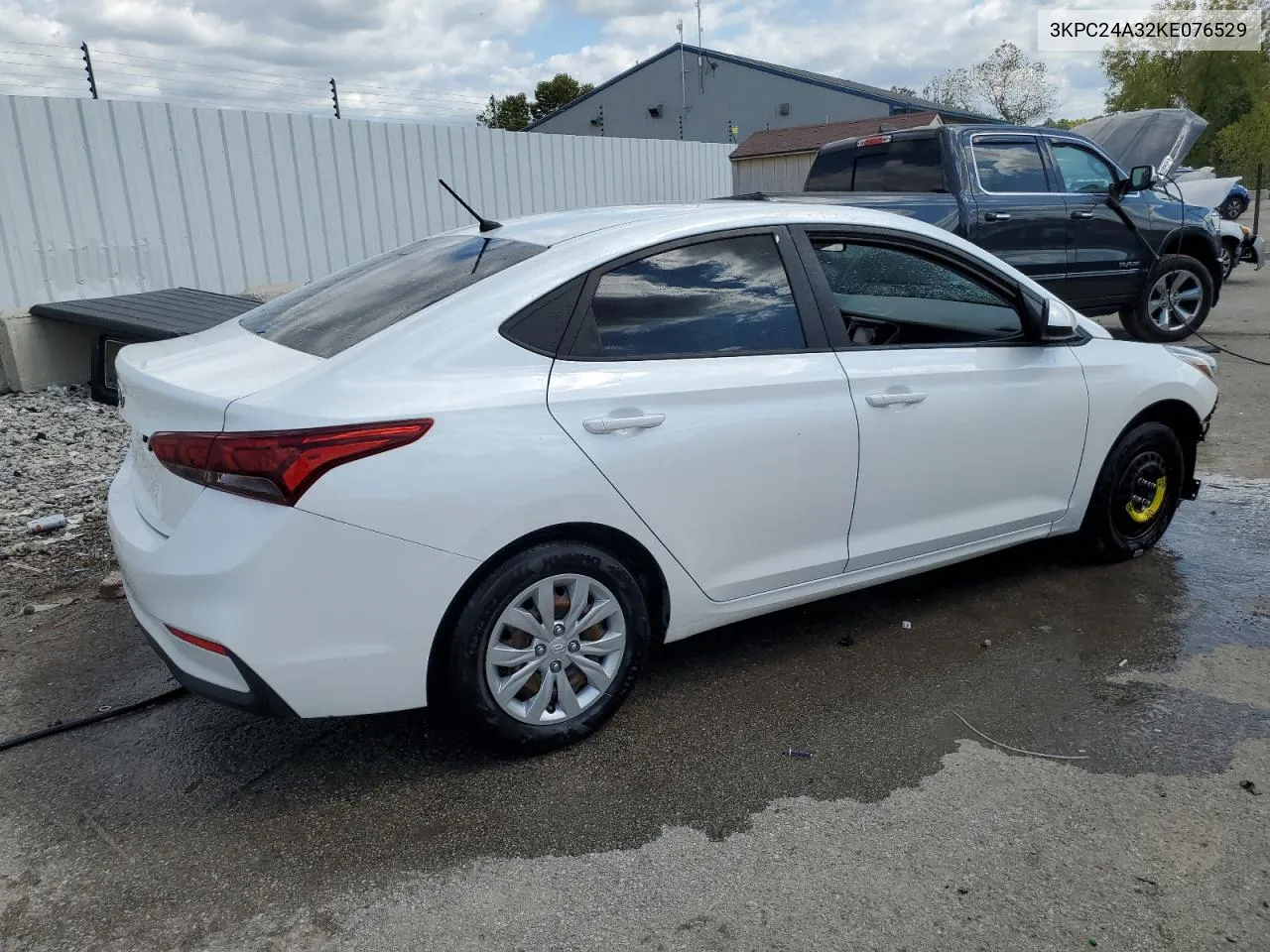 2019 Hyundai Accent Se VIN: 3KPC24A32KE076529 Lot: 65822054